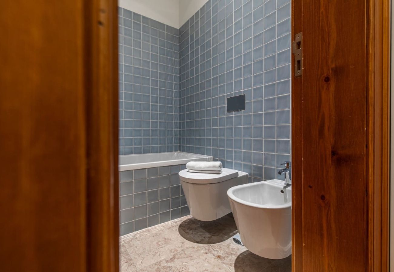 Studio in Lisbon - Alecrim Hideaway by Innkeeper 