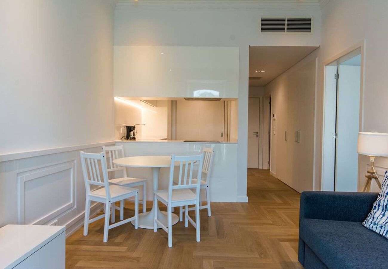 Apartment in Lisbon - Boulevard - Lisbon Landmark Apartment by Innkeeper 