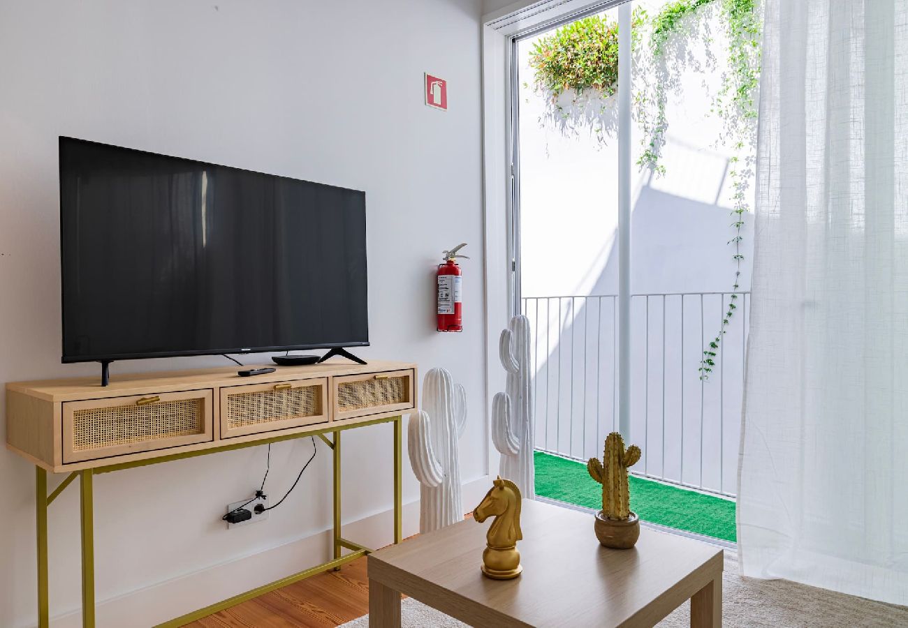 Studio in Lisbon - Cozy Hideout II by Innkeeper 