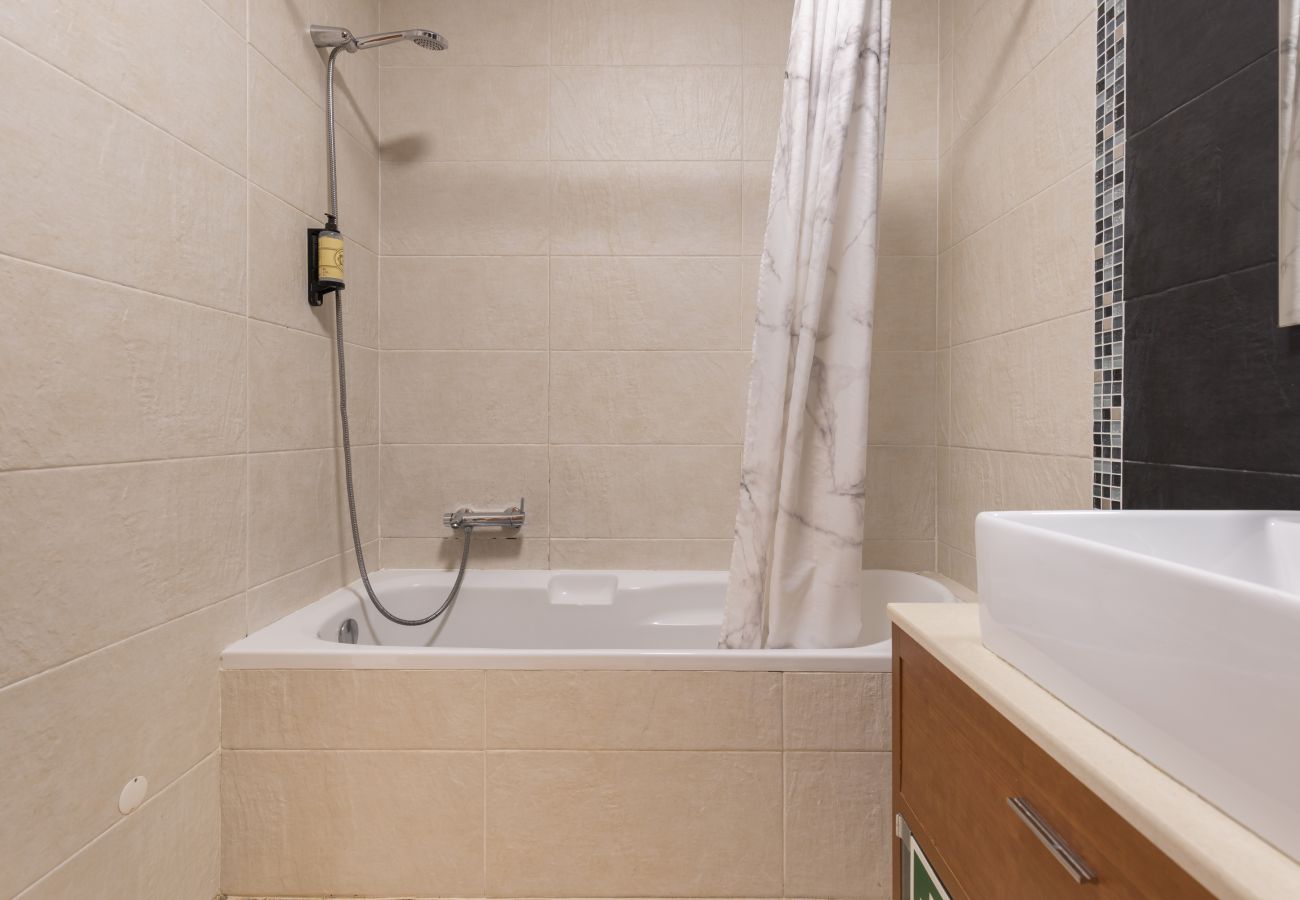 Apartment in Portimão - 2 Bedroom Relax in Alvor by Innkeeper 