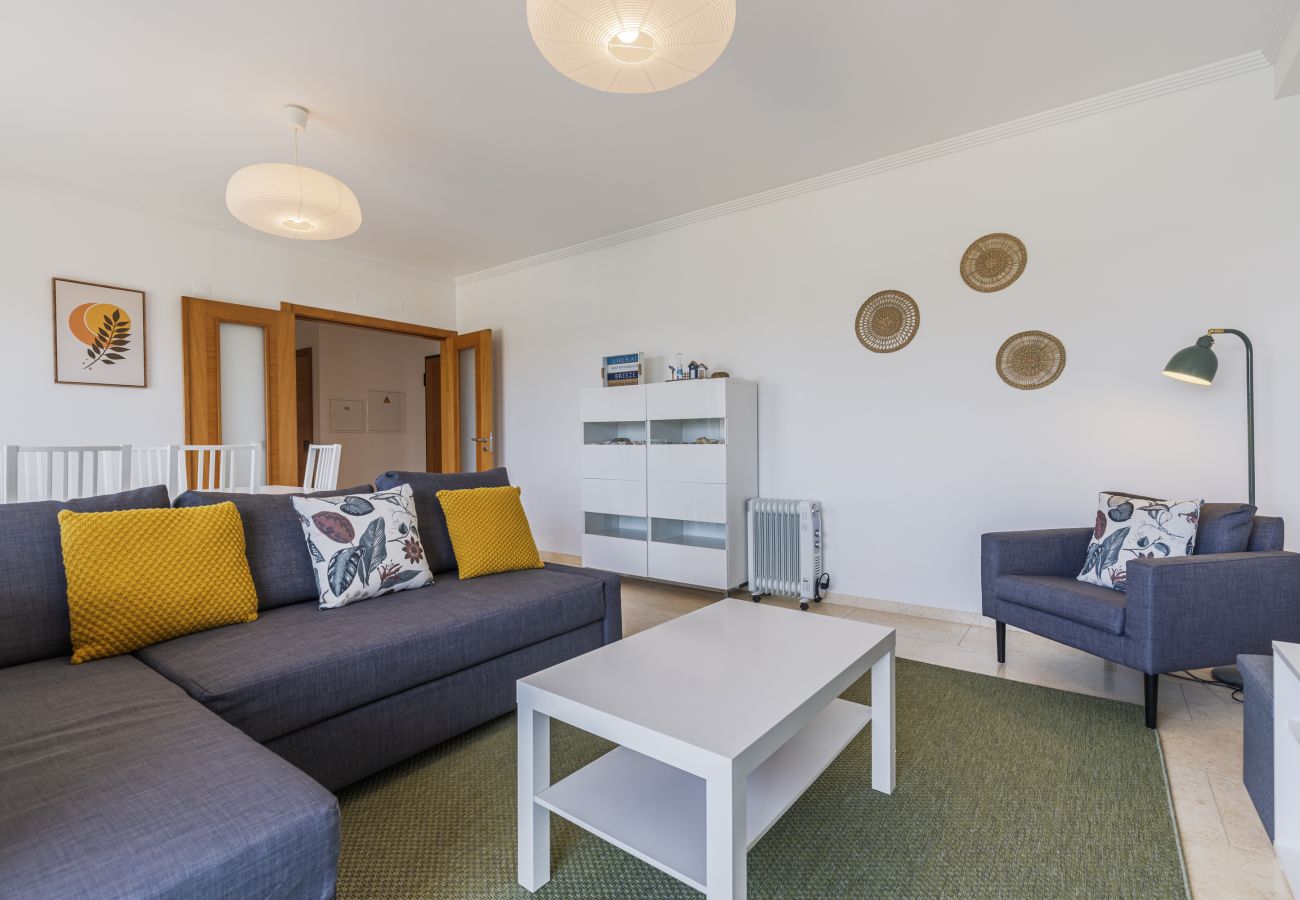Apartment in Portimão - 2 Bedroom Relax in Alvor by Innkeeper 