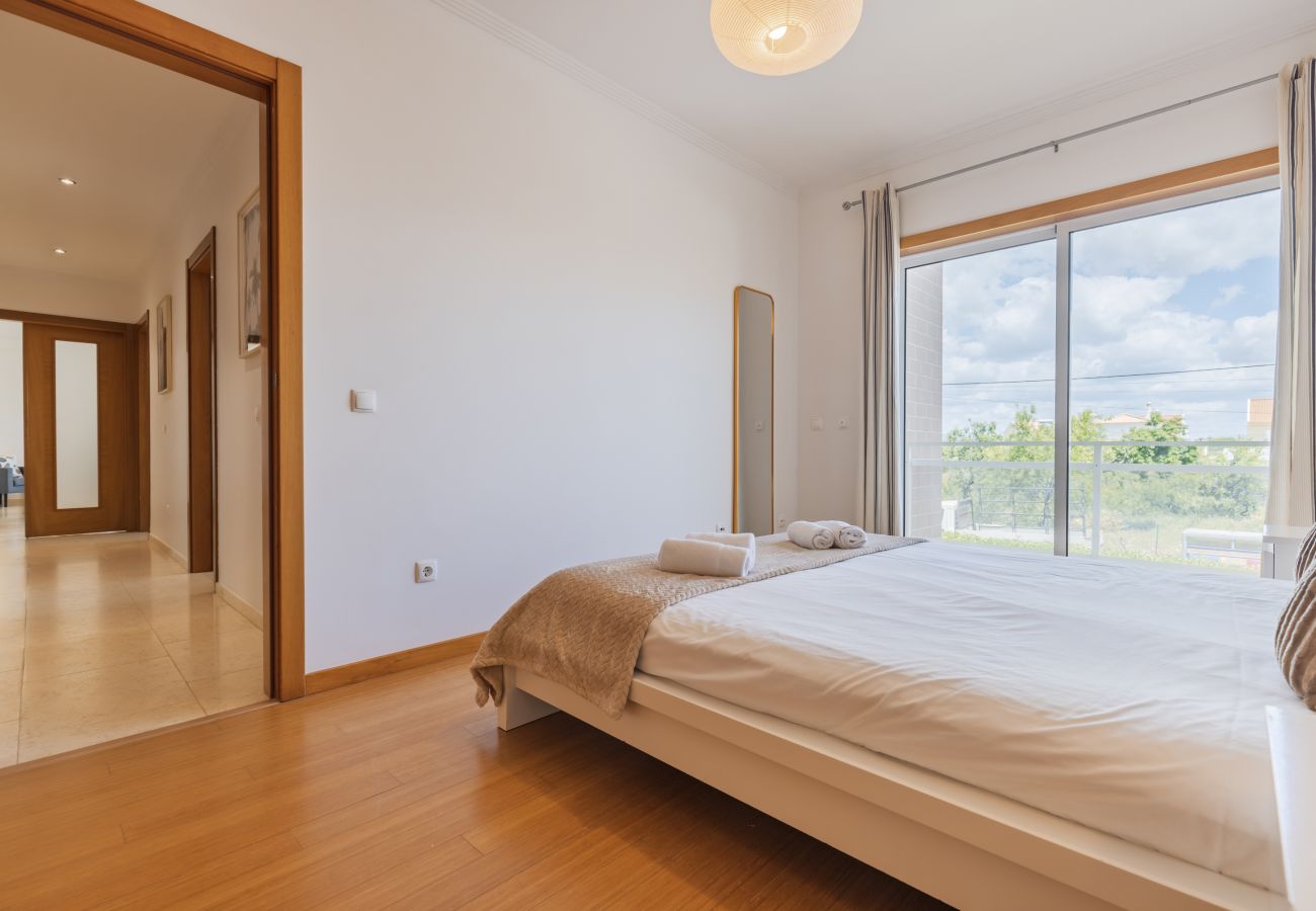Apartment in Portimão - 2 Bedroom Relax in Alvor by Innkeeper 