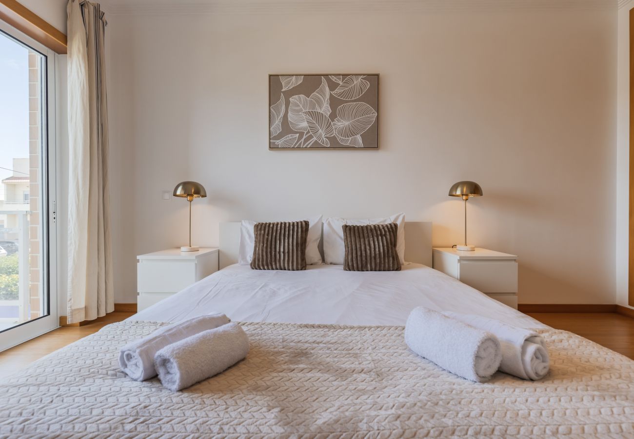 Apartment in Portimão - 2 Bedroom Relax in Alvor by Innkeeper 