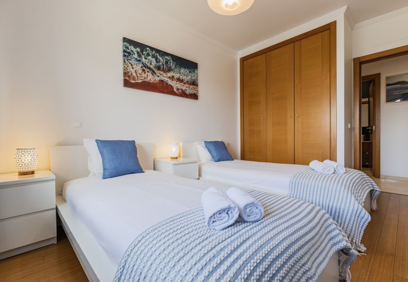 Apartment in Portimão - 2 Bedroom Relax in Alvor by Innkeeper 