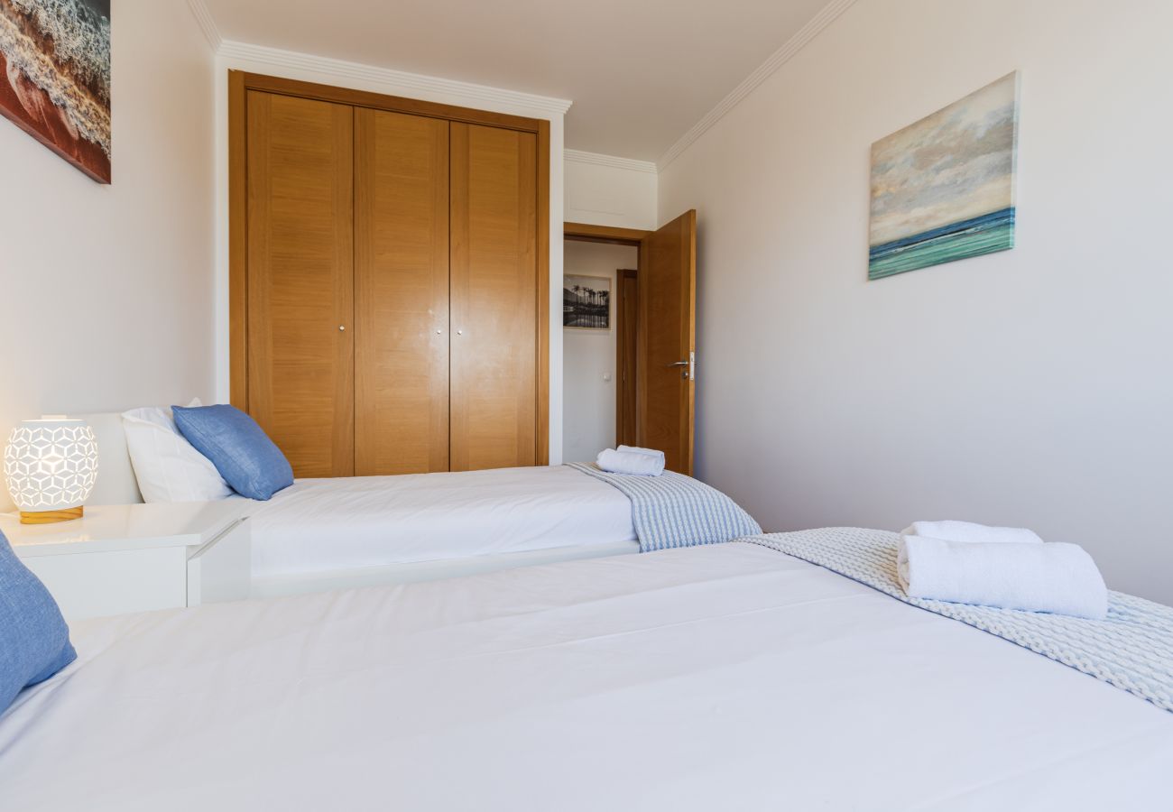 Apartment in Portimão - 2 Bedroom Relax in Alvor by Innkeeper 