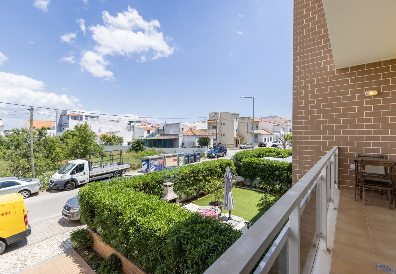 Apartment in Portimão - 2 Bedroom Relax in Alvor by Innkeeper 