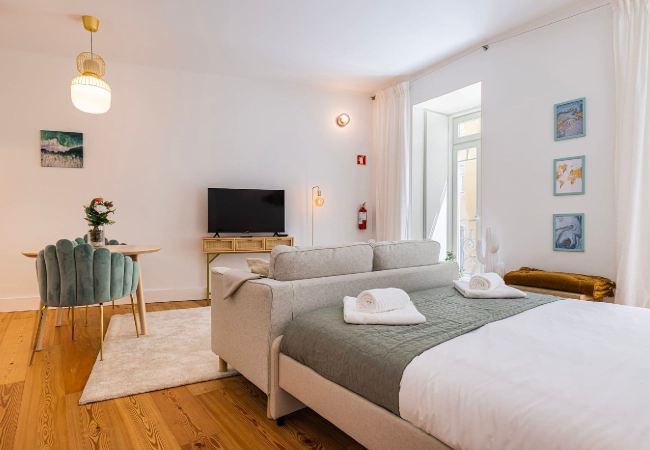 Studio in Lisbon - Cozy Hideout I by Innkeeper 