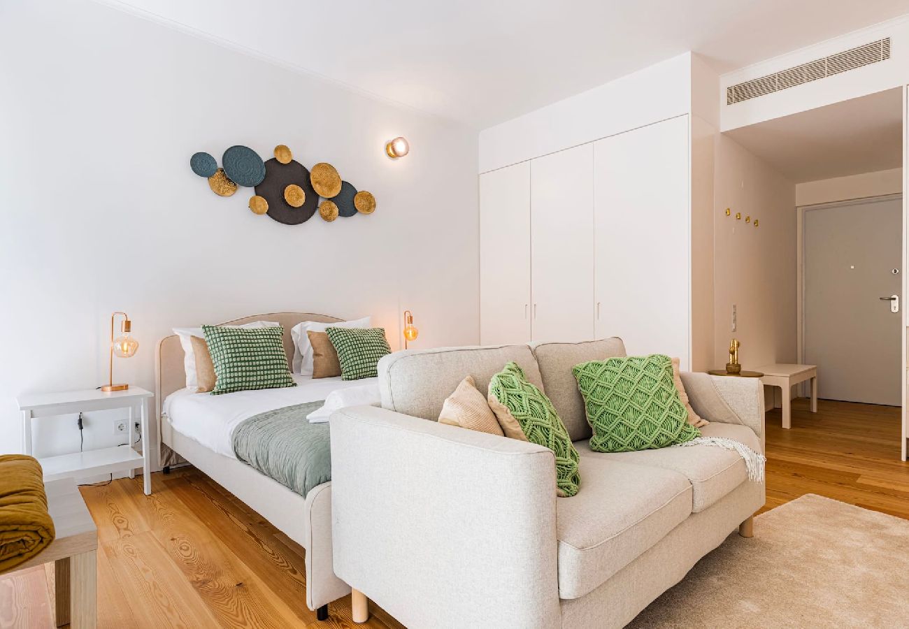 Studio in Lisbon - Cozy Hideout I by Innkeeper 