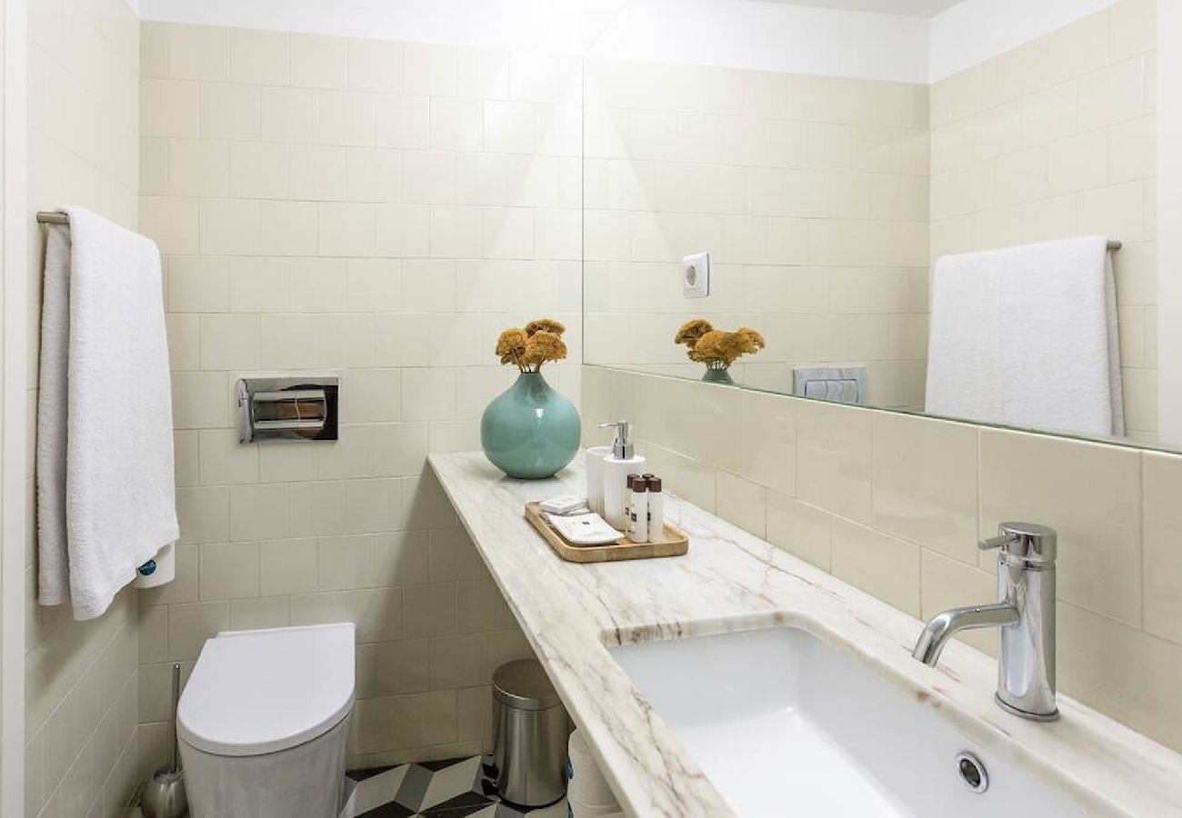 Studio in Porto - Cozy Studio Santa Catarina/ Bolhão 2 