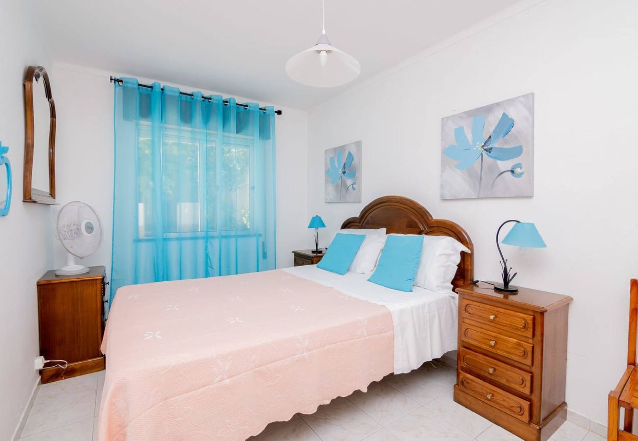 Apartment in Guia - Casinha I by Innkeeper 