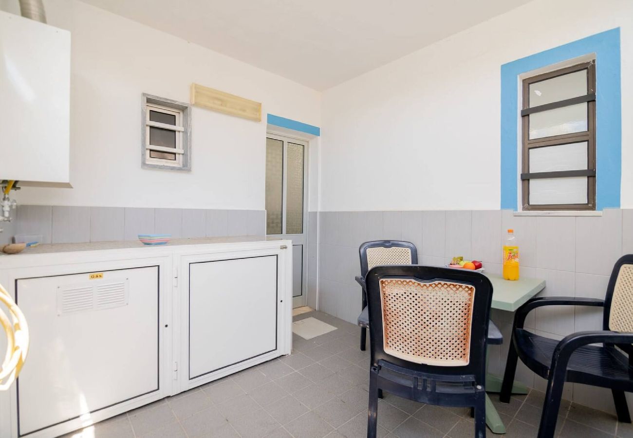 Apartment in Guia - Casinha I by Innkeeper 