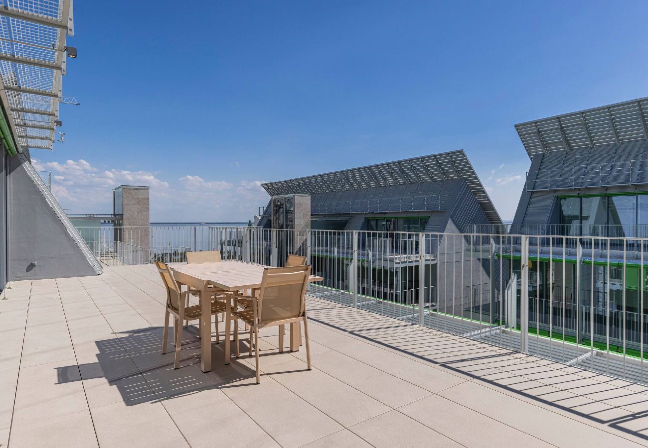 Apartment in Lisbon - Prata Riverside XIII by Innkeeper 