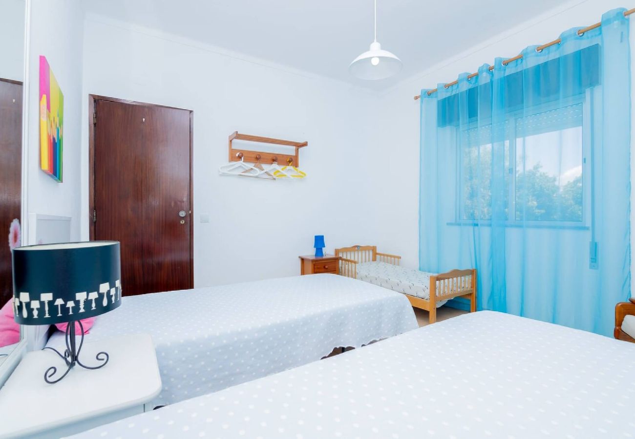 Apartment in Guia - Casinha VII by Innkeeper 