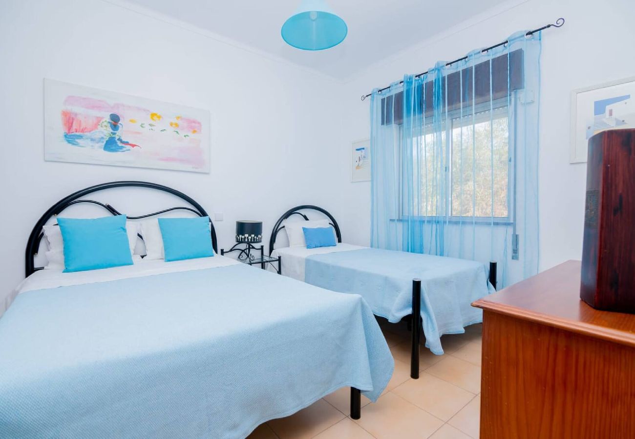 Apartment in Guia - Casinha VII by Innkeeper 