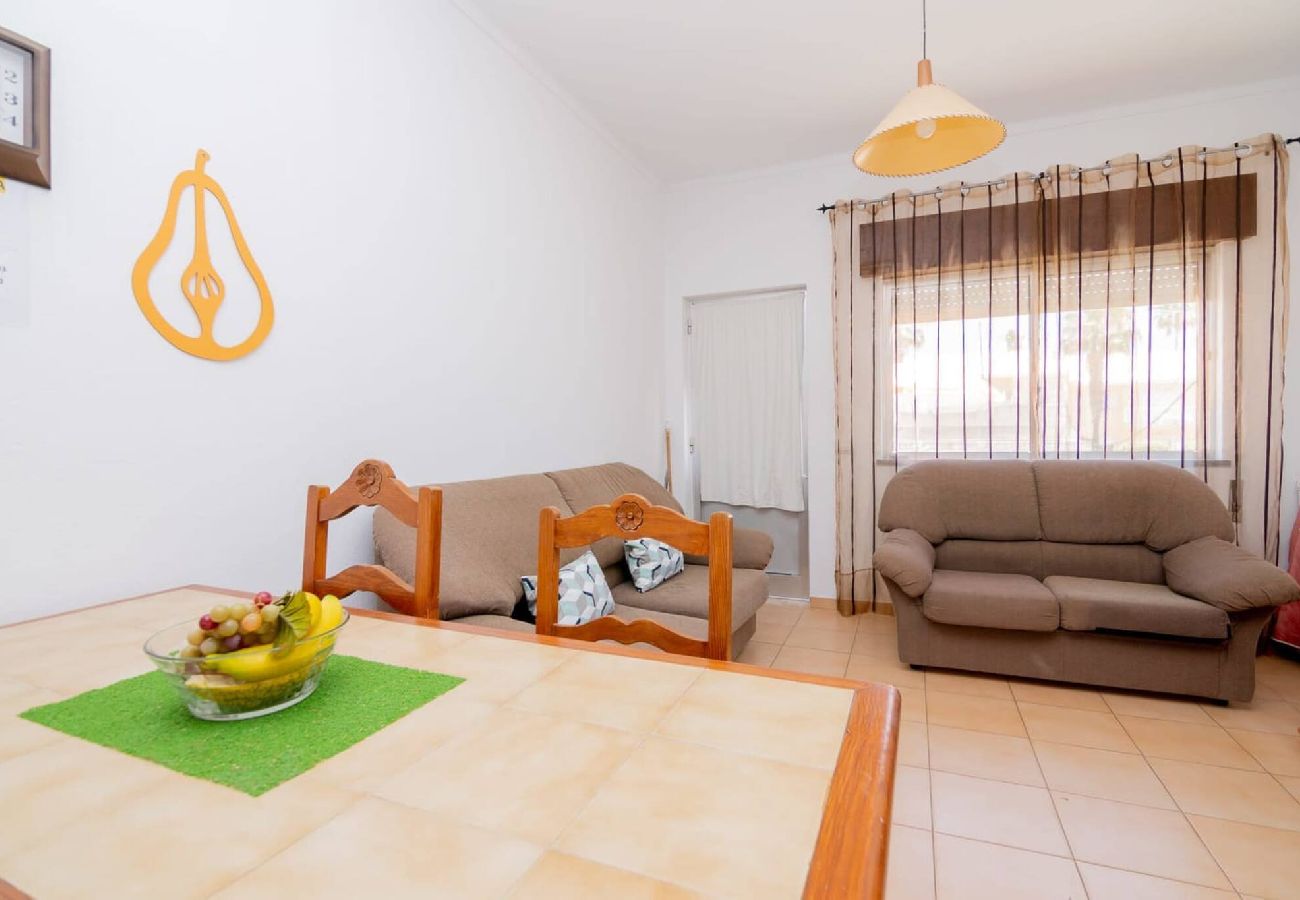Apartment in Guia - Casinha VII by Innkeeper 