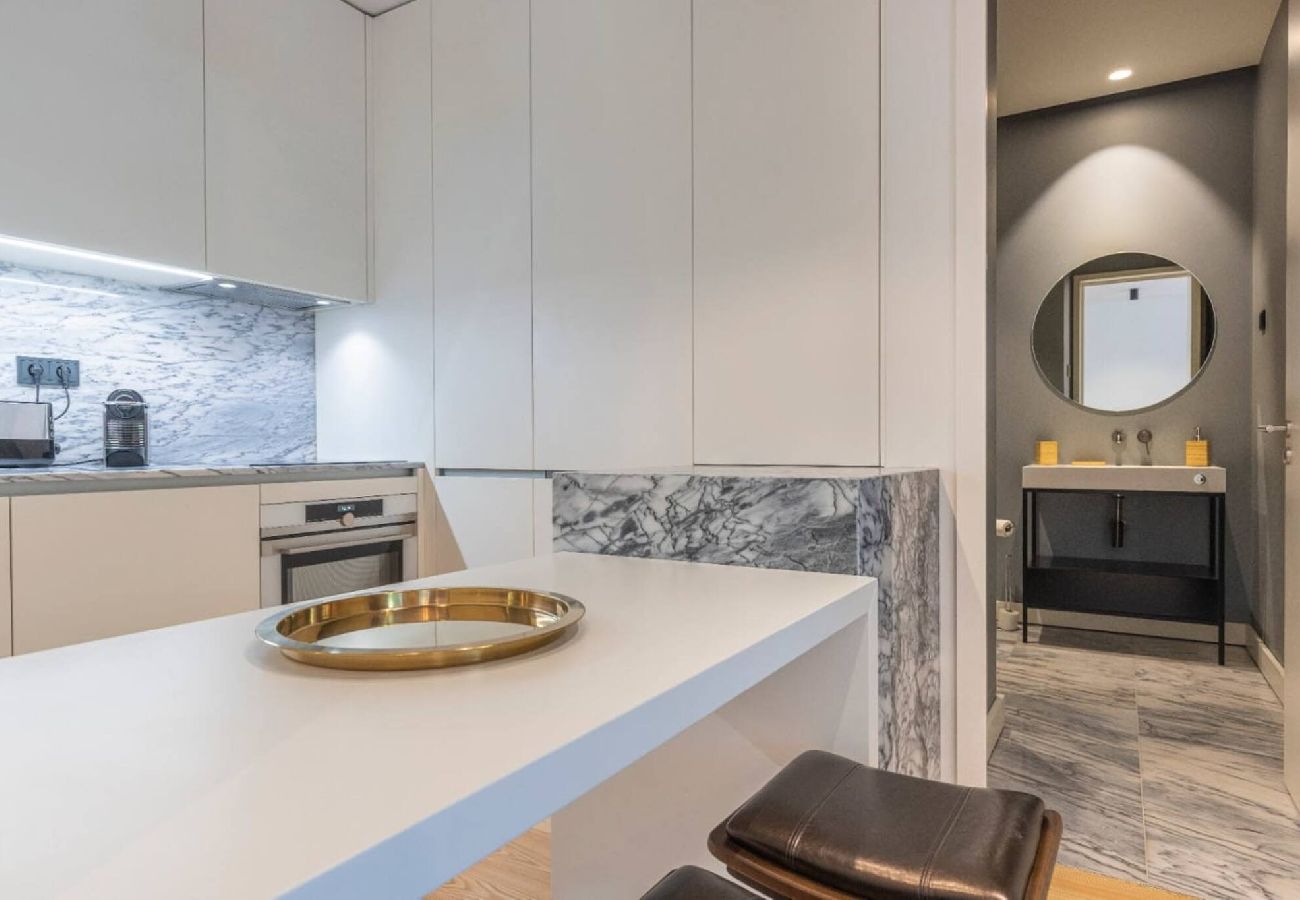 Apartment in Lisbon - Luxury Casal Ribeiro I by Innkeeper 