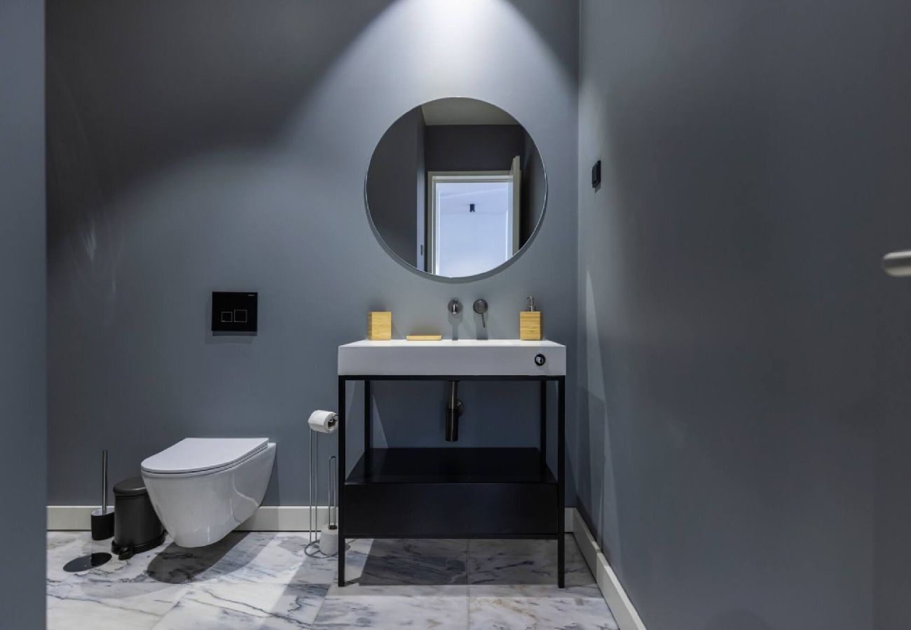 Apartment in Lisbon - Luxury Casal Ribeiro I by Innkeeper 