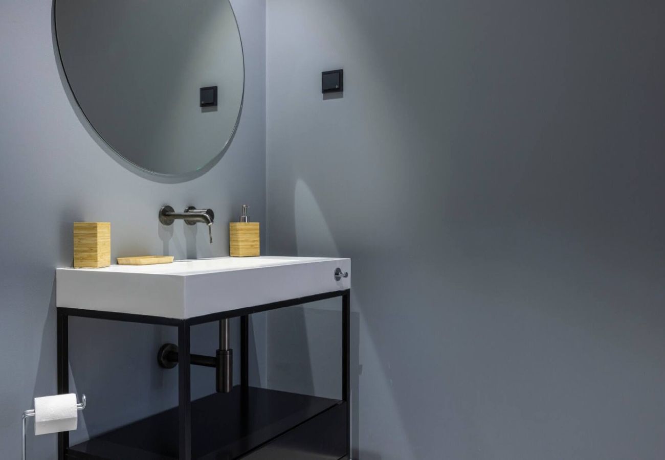 Apartment in Lisbon - Luxury Casal Ribeiro I by Innkeeper 