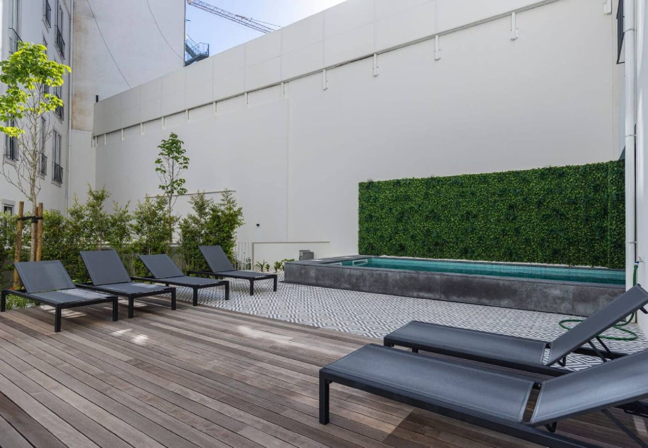 Apartment in Lisbon - Luxury Casal Ribeiro I by Innkeeper 