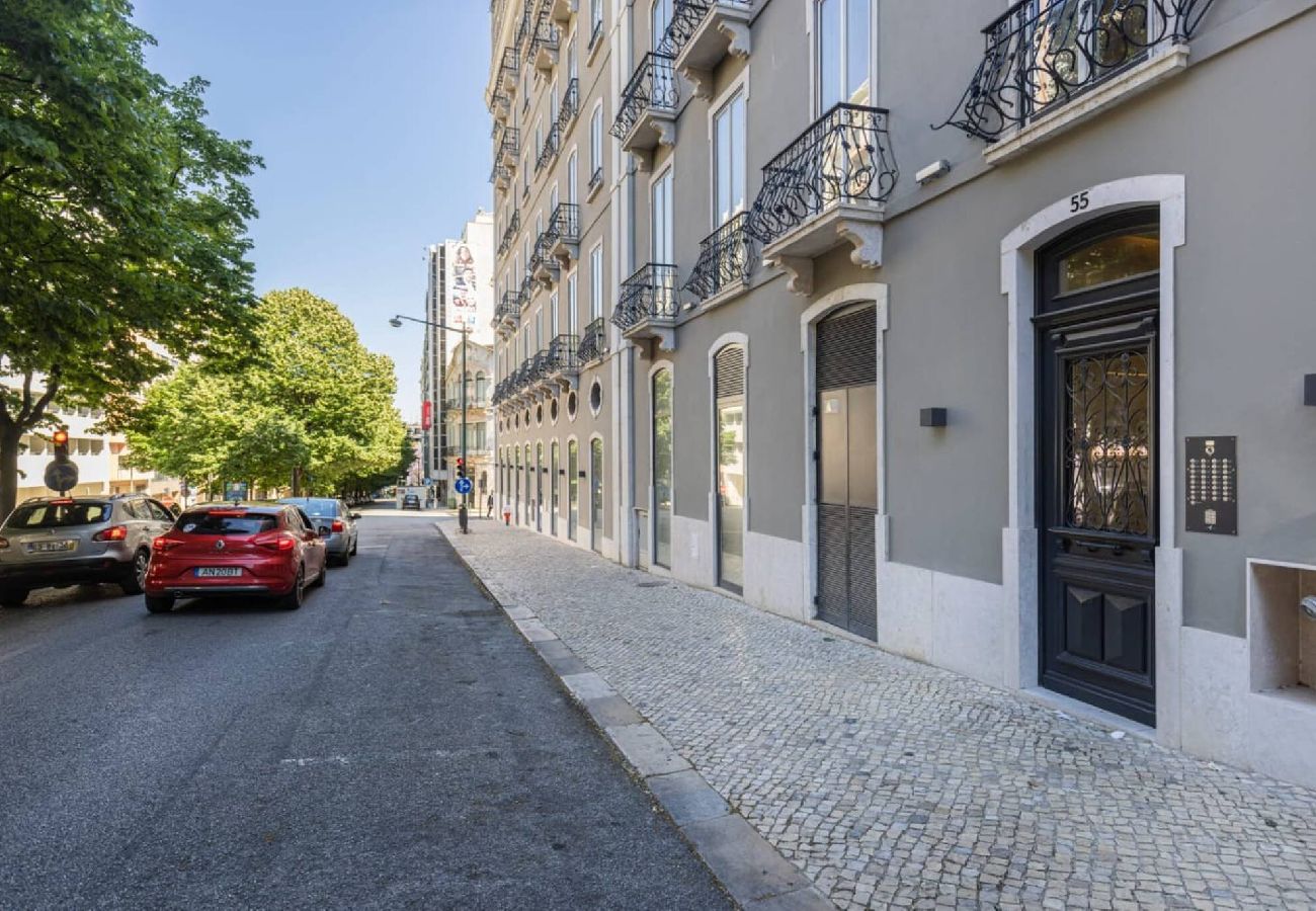 Apartment in Lisbon - Luxury Casal Ribeiro I by Innkeeper 