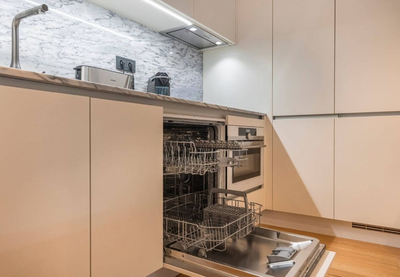 Apartment in Lisbon - Luxury Casal Ribeiro I by Innkeeper 