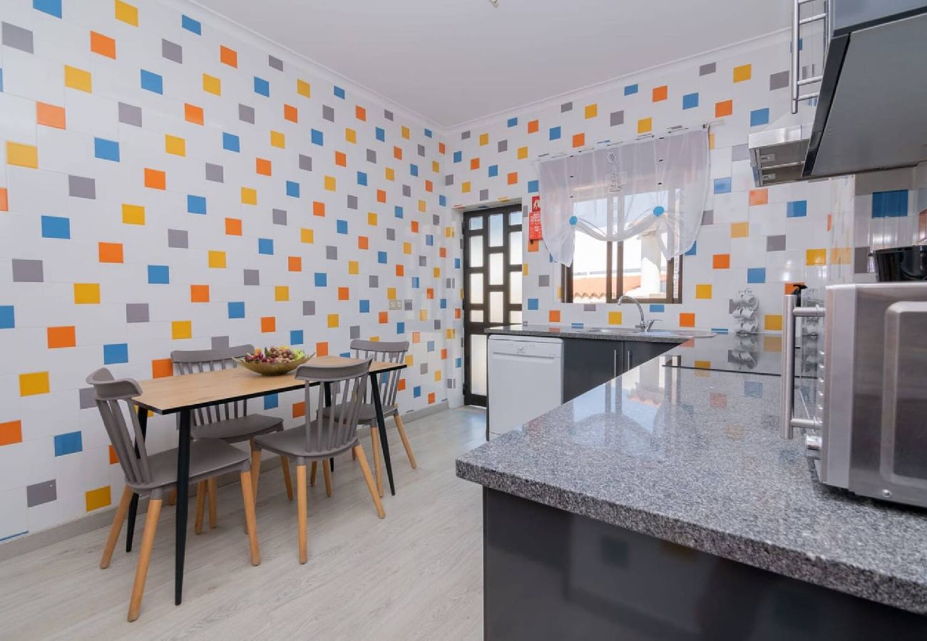 Villa in Guia - Estrela do Mar