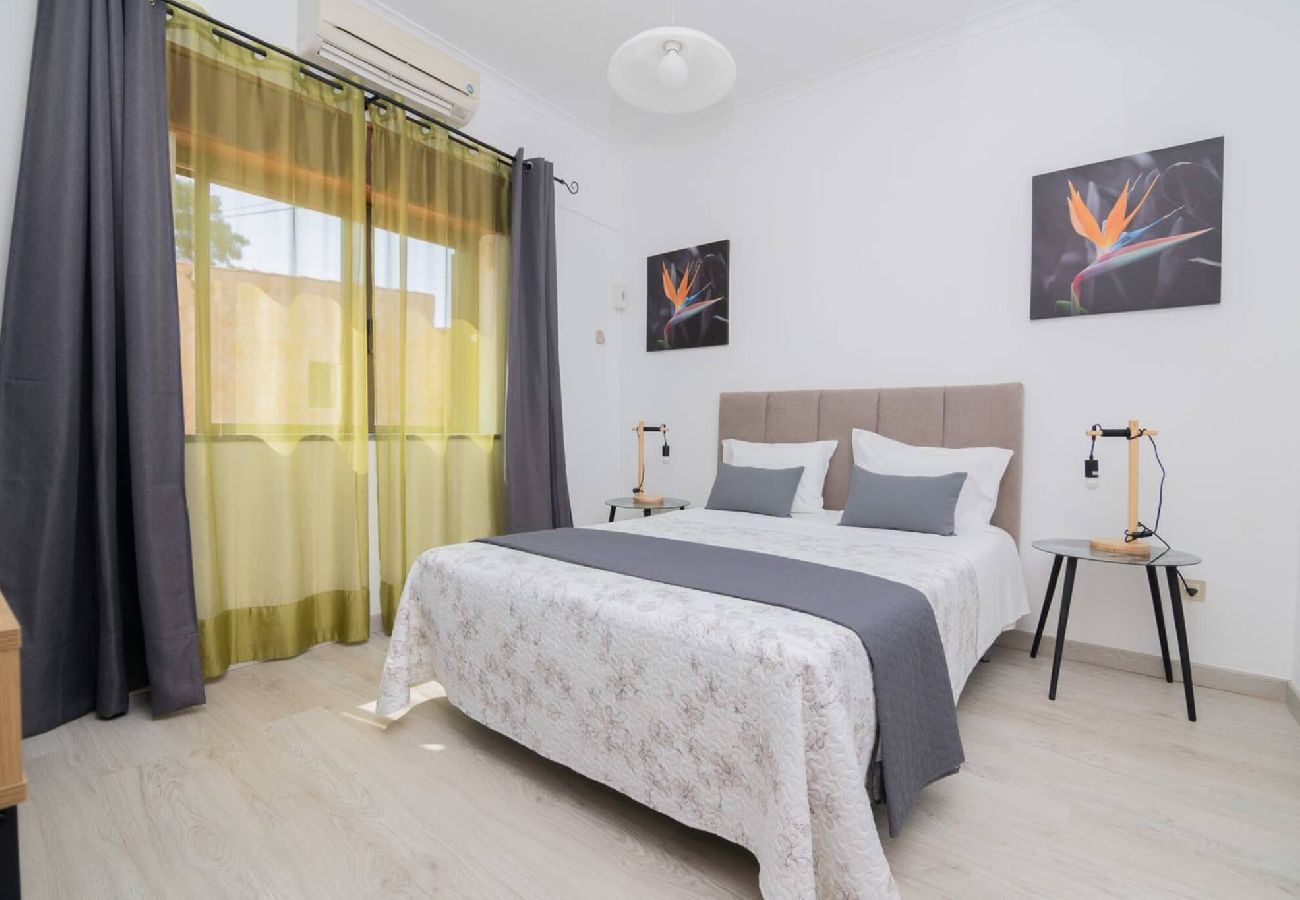 Villa in Guia - Estrela do Mar