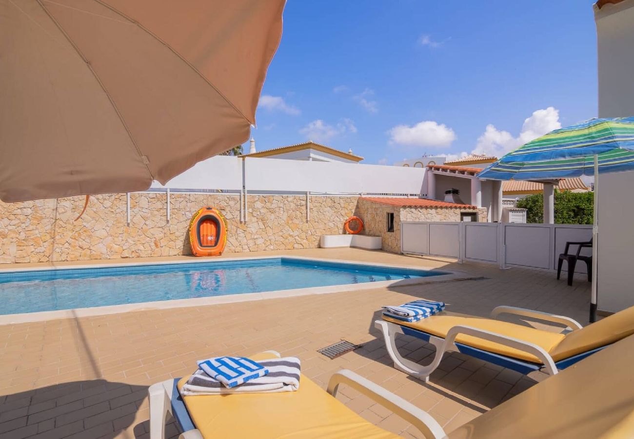 Villa in Guia - Estrela do Mar
