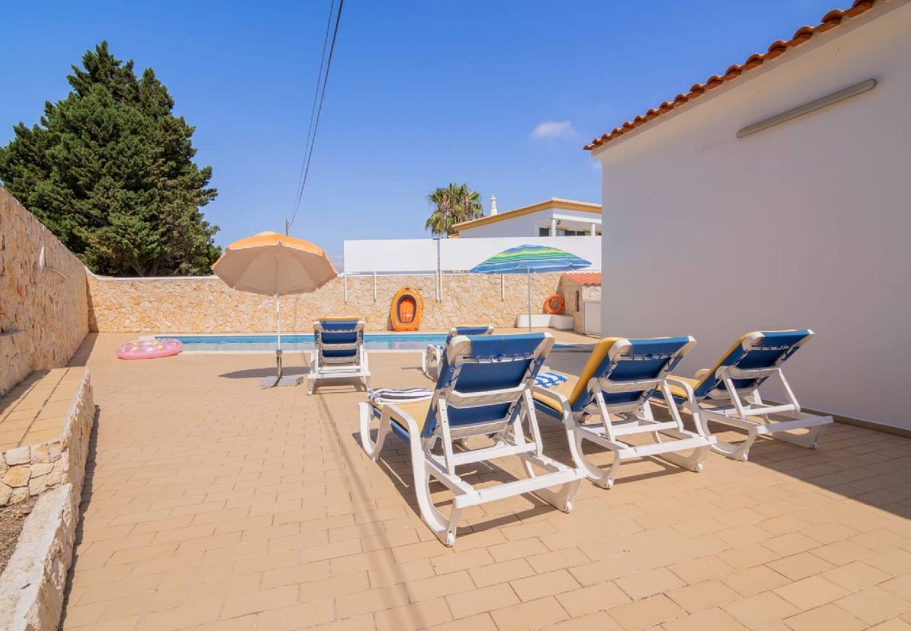 Villa in Guia - Estrela do Mar