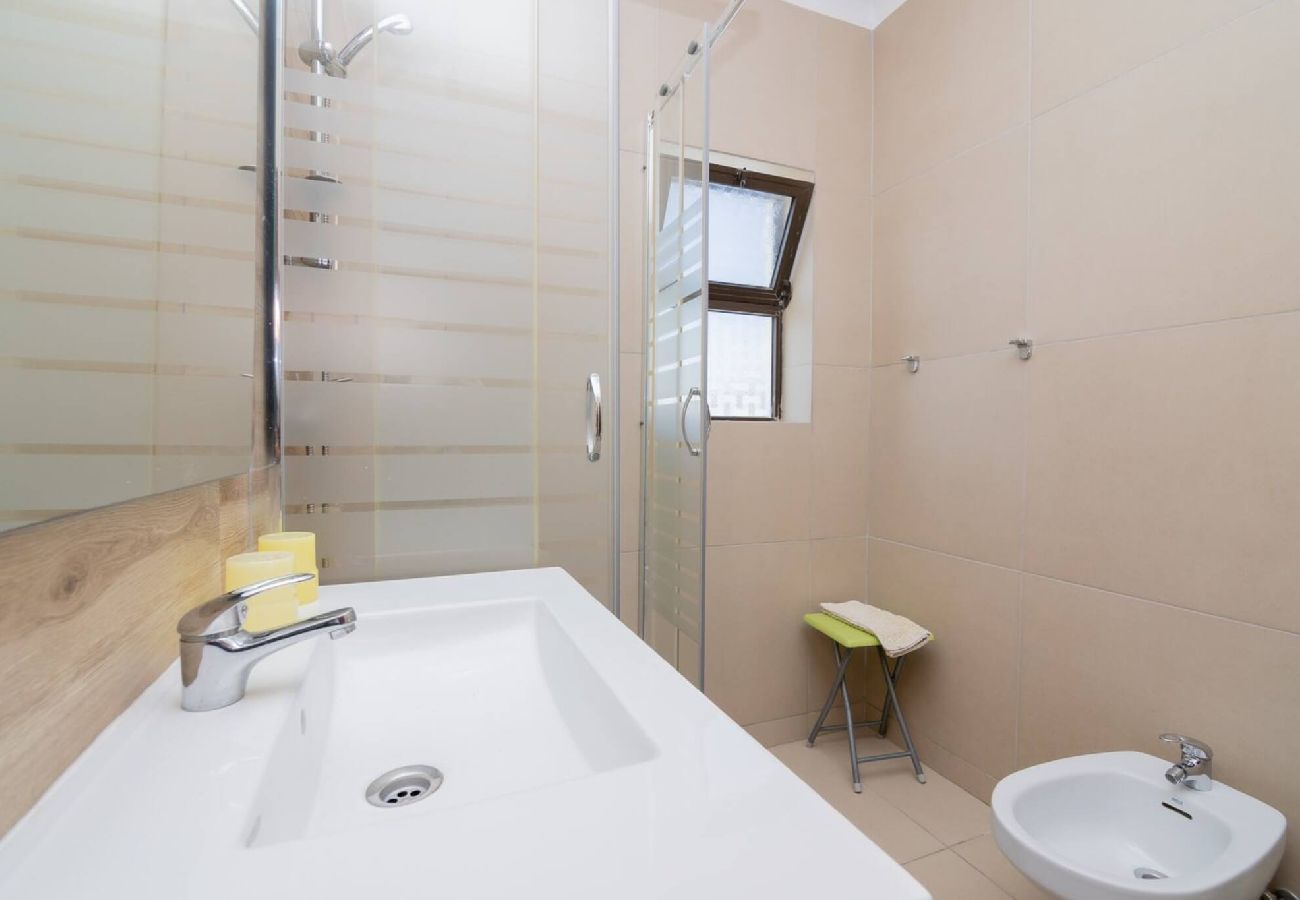Villa in Guia - Avo Isabel by Innkeeper 