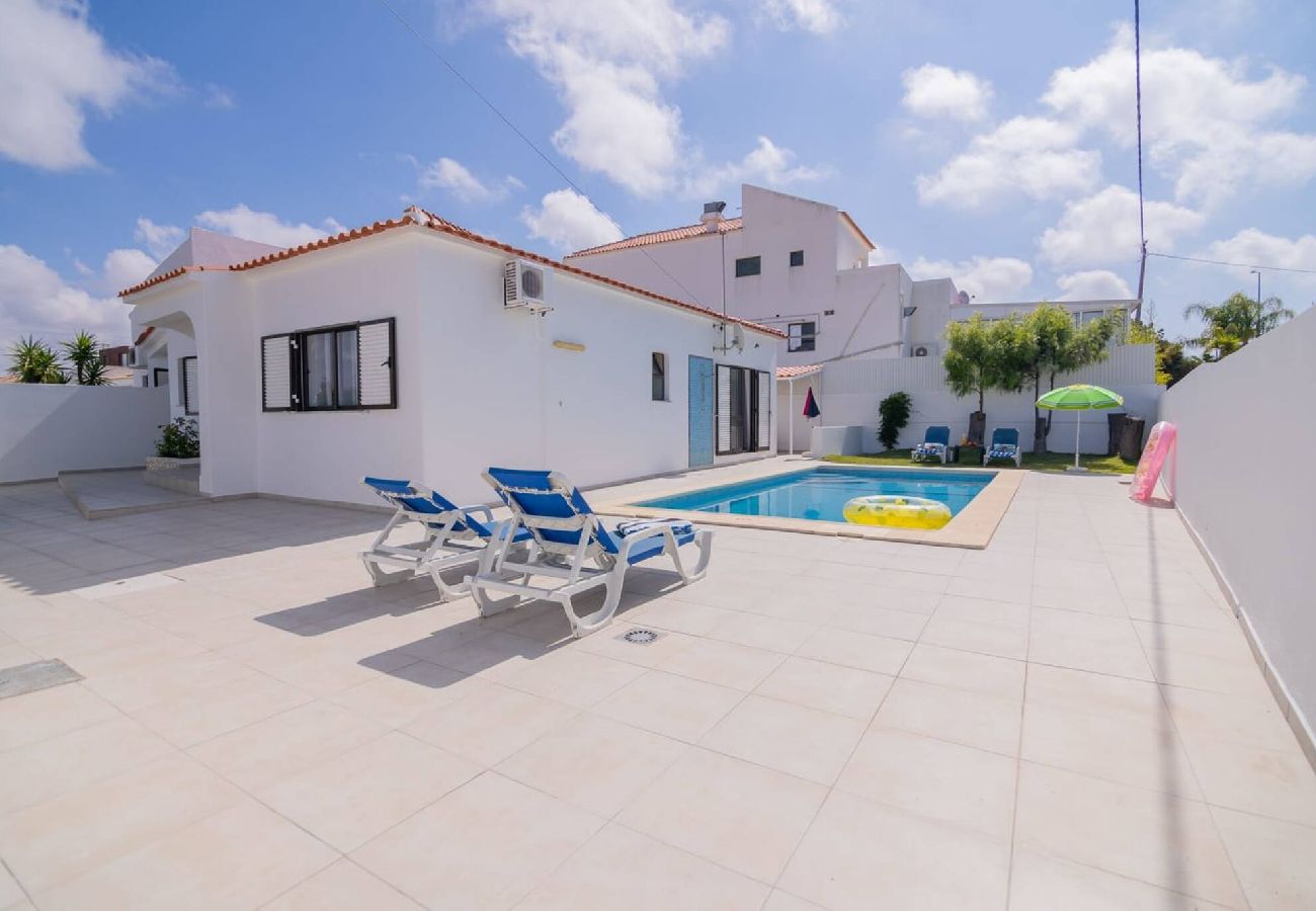 Villa in Guia - Avo Isabel by Innkeeper 