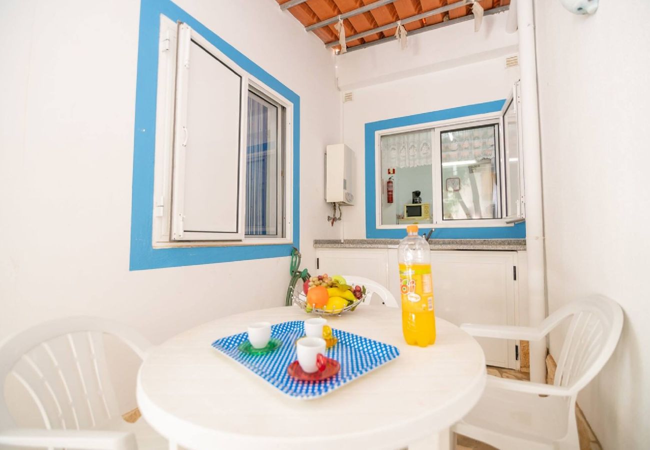 Apartment in Guia - Casinha IV by Innkeeper 