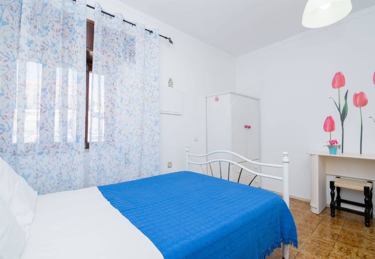 Apartment in Guia - Casinha IV by Innkeeper 