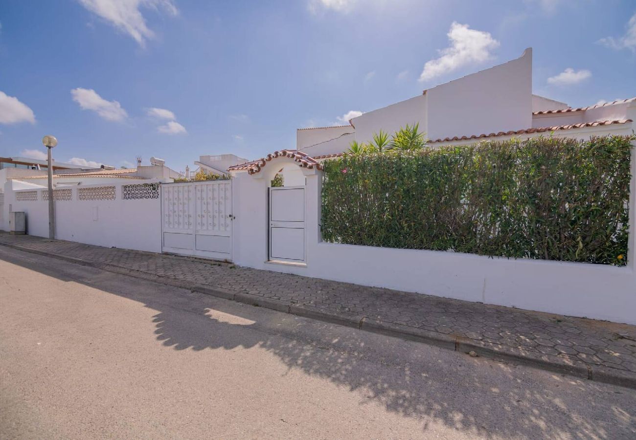 Villa in Guia - Avo Vitoria by Innkeeper 
