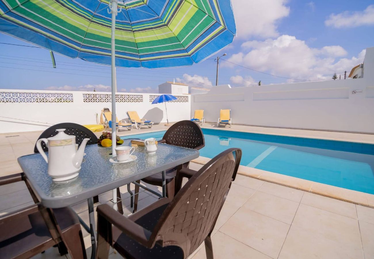 Villa in Guia - Avo Vitoria by Innkeeper 