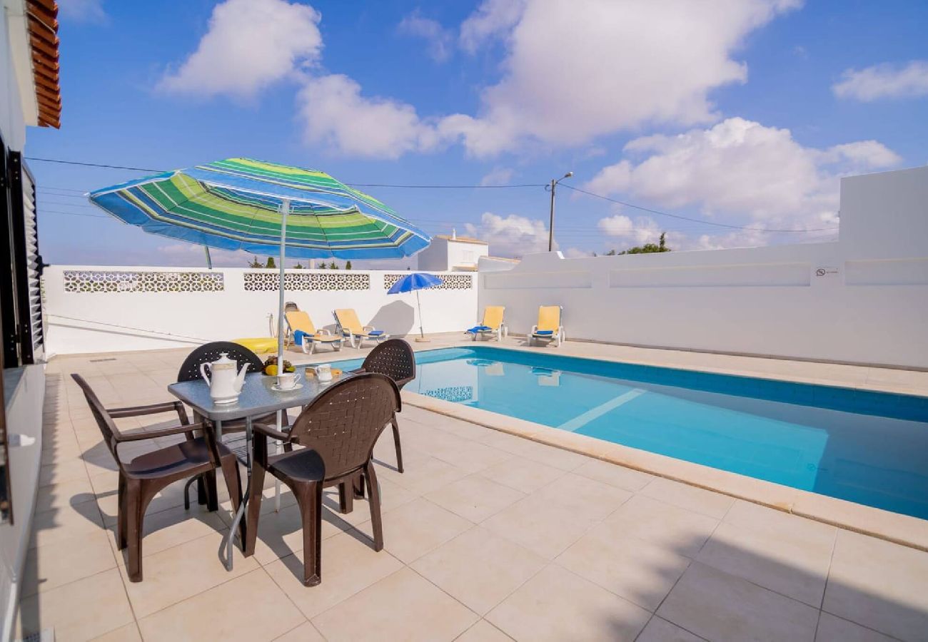 Villa in Guia - Avo Vitoria by Innkeeper 