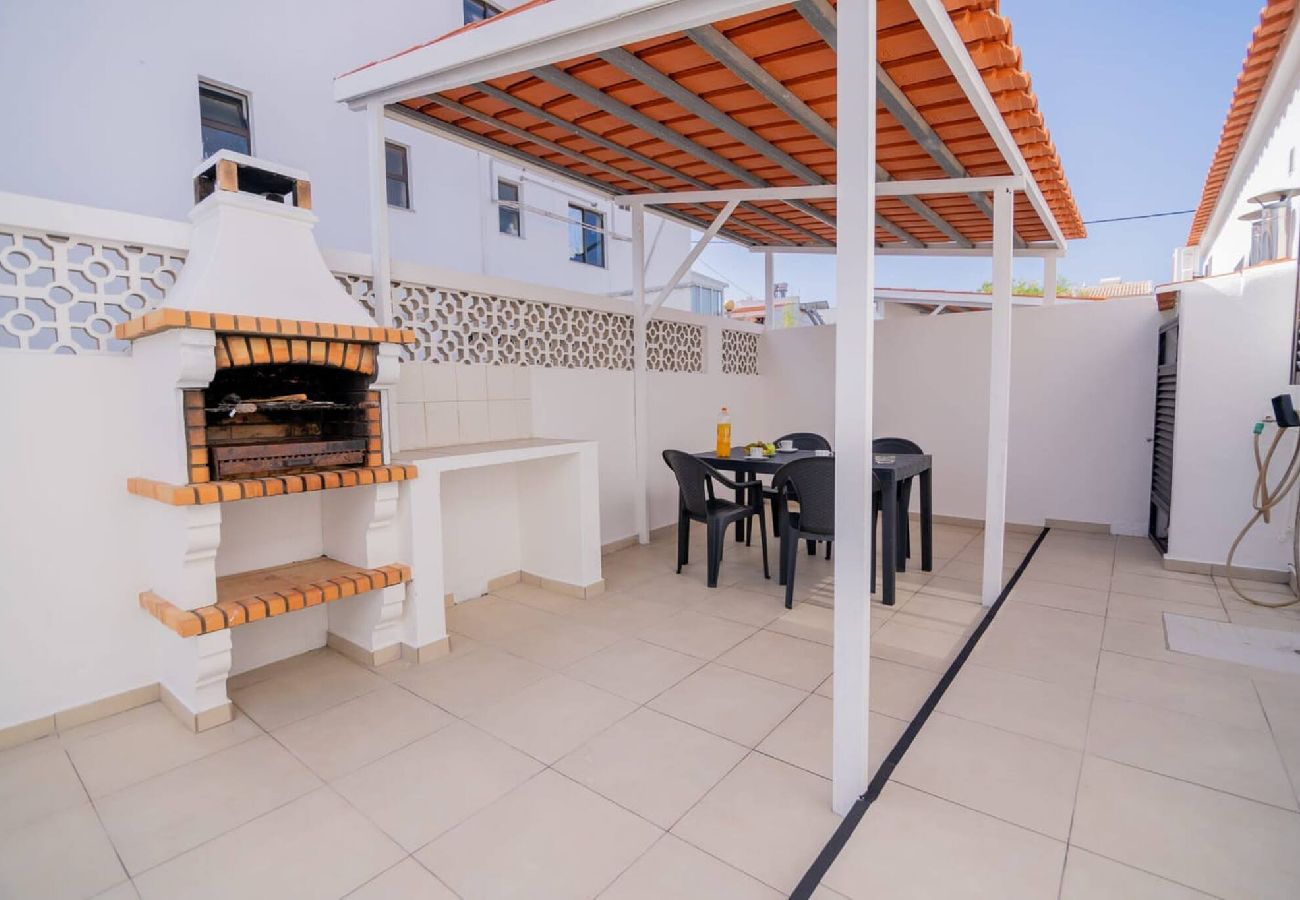 Villa in Guia - Avo Vitoria by Innkeeper 