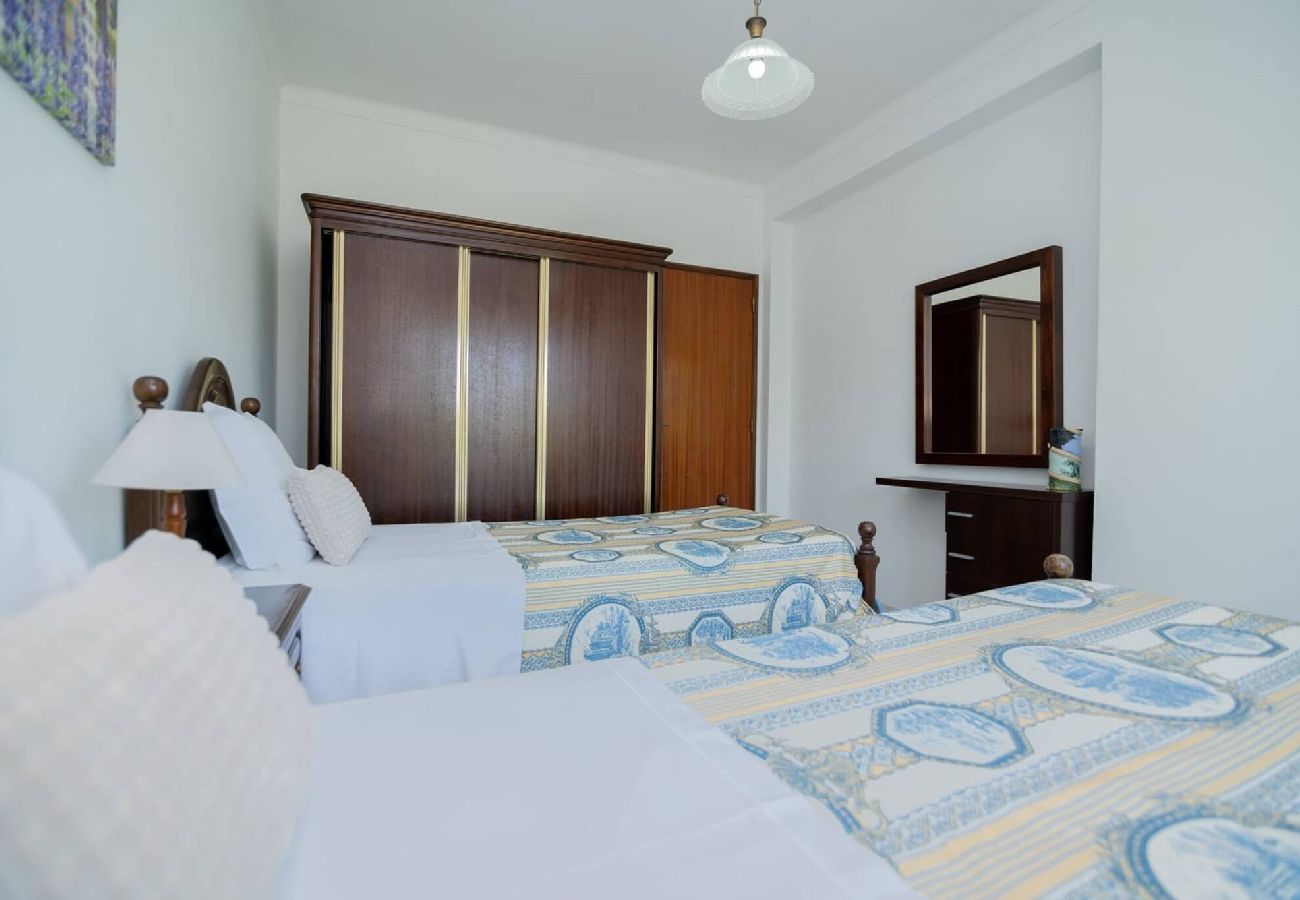 Apartment in Guia - Galé Tomas by Innkeeper 