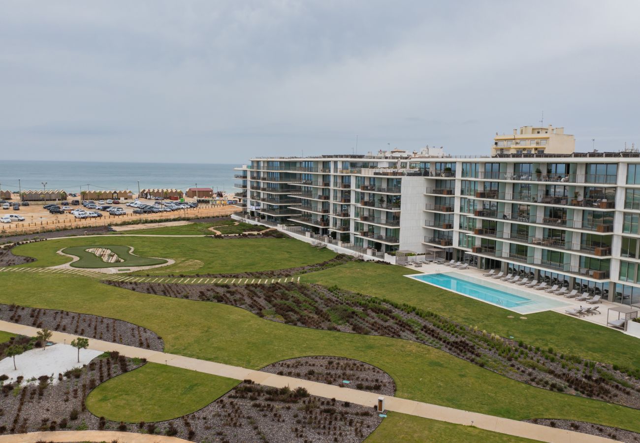 Apartment in Armação de Pêra - Coastal Bliss Apartment with Lagoon View