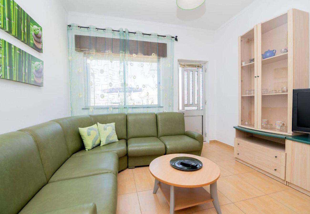 Apartment in Guia - Casinha VI by Innkeeper 