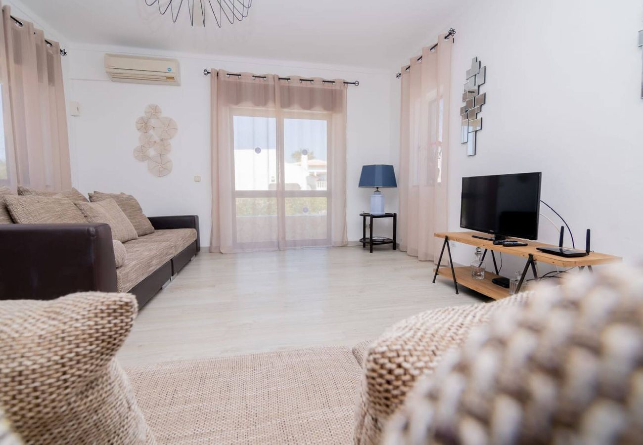 Villa in Guia - Rosa dos Ventos