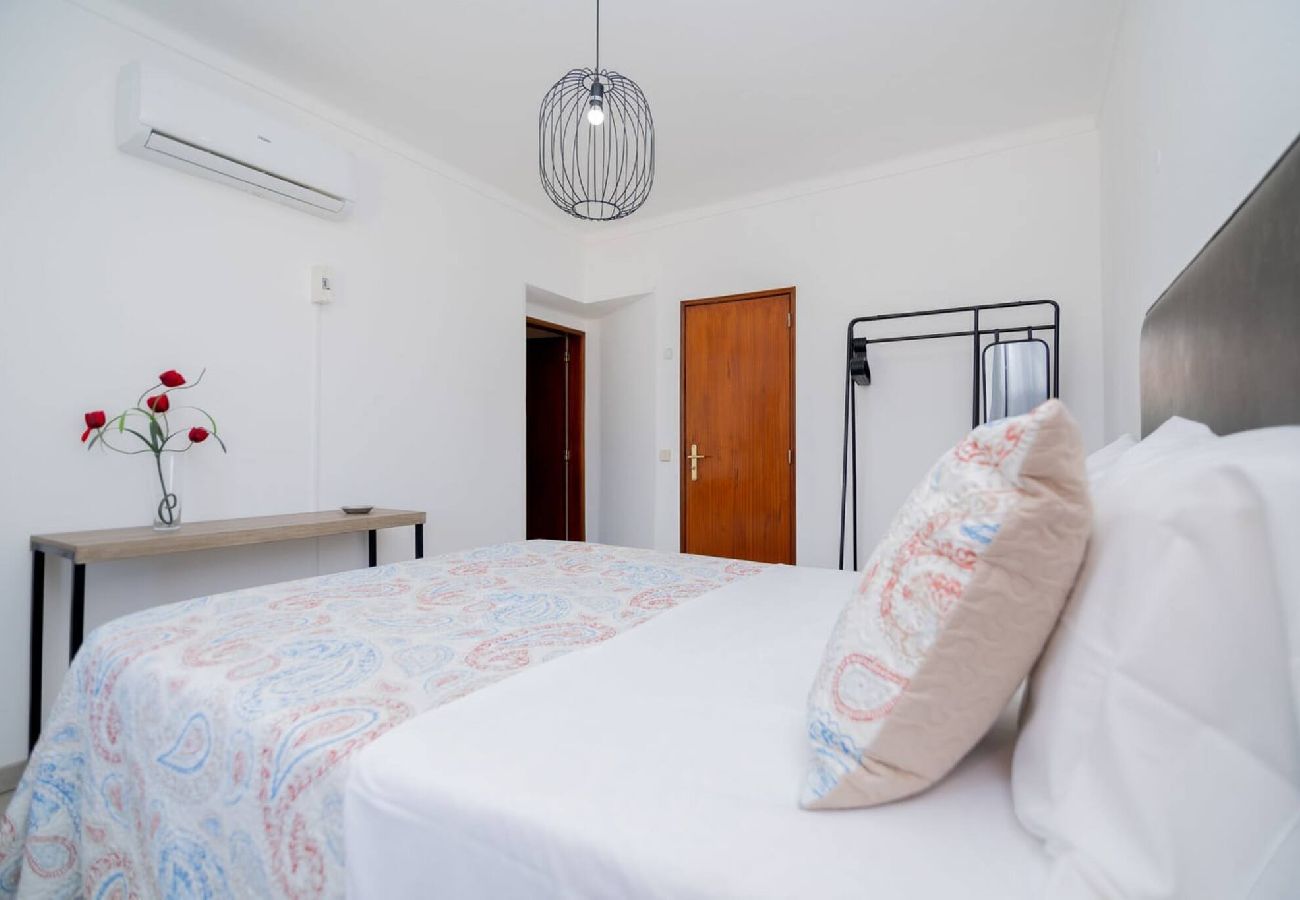 Villa in Guia - Rosa dos Ventos