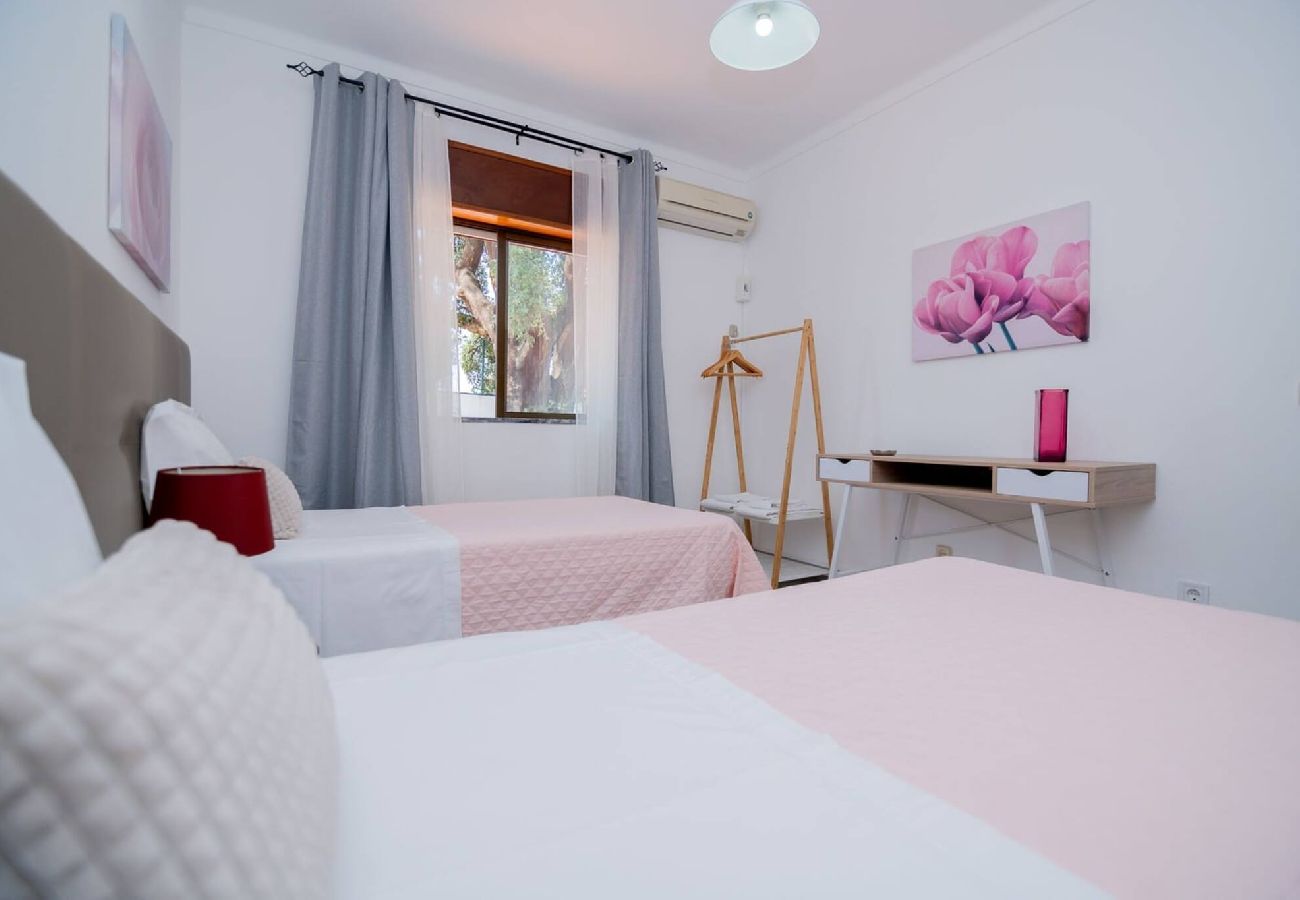 Villa in Guia - Rosa dos Ventos