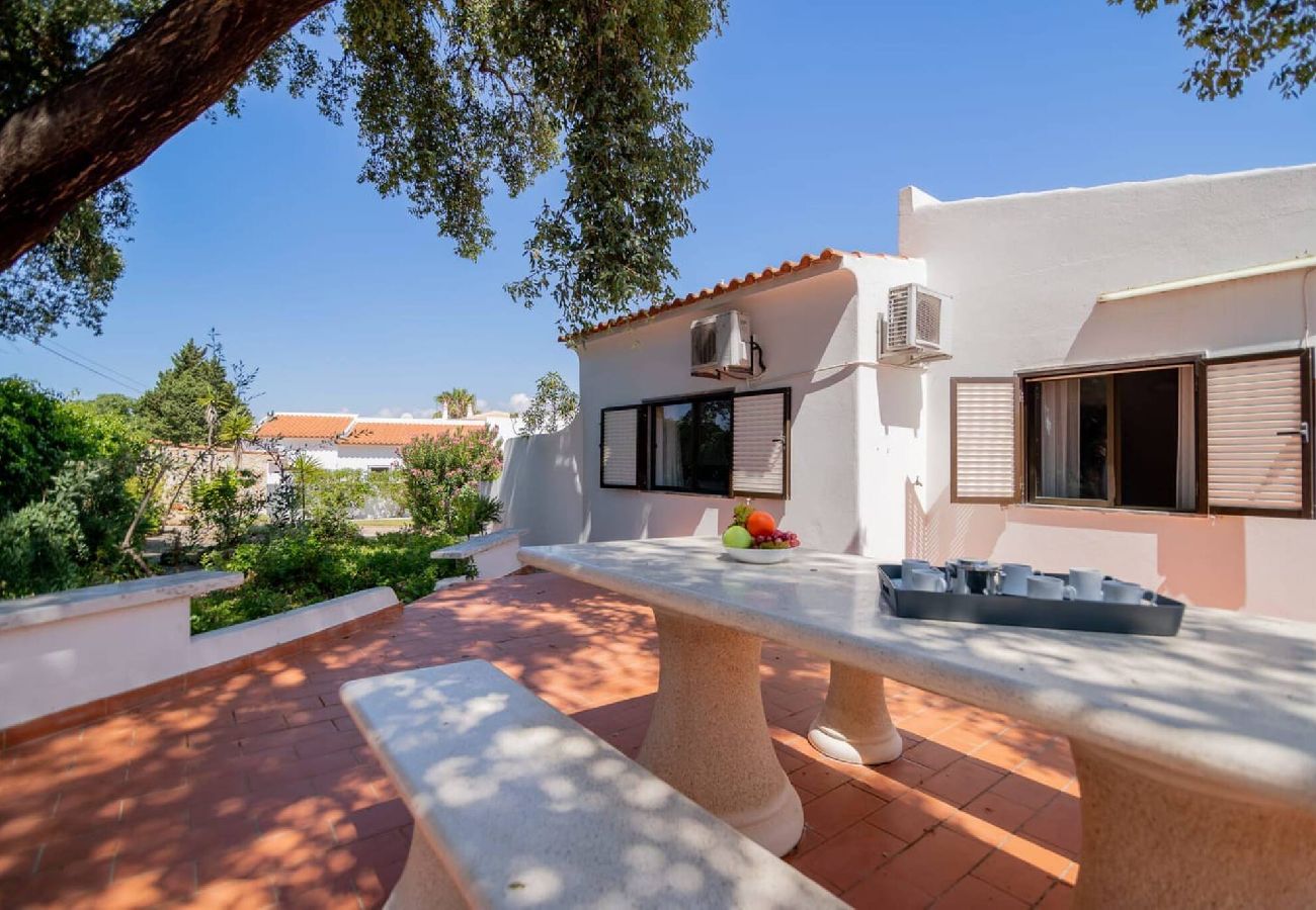 Villa in Guia - Rosa dos Ventos
