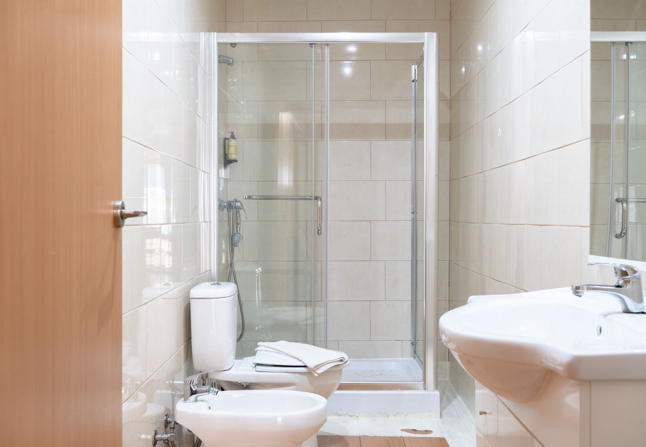 Apartment in Lisbon - Central Retreat III