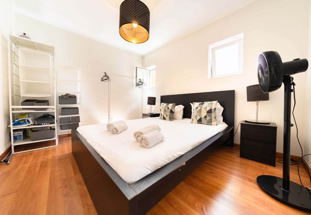 Apartment in Lisbon - Central Retreat III