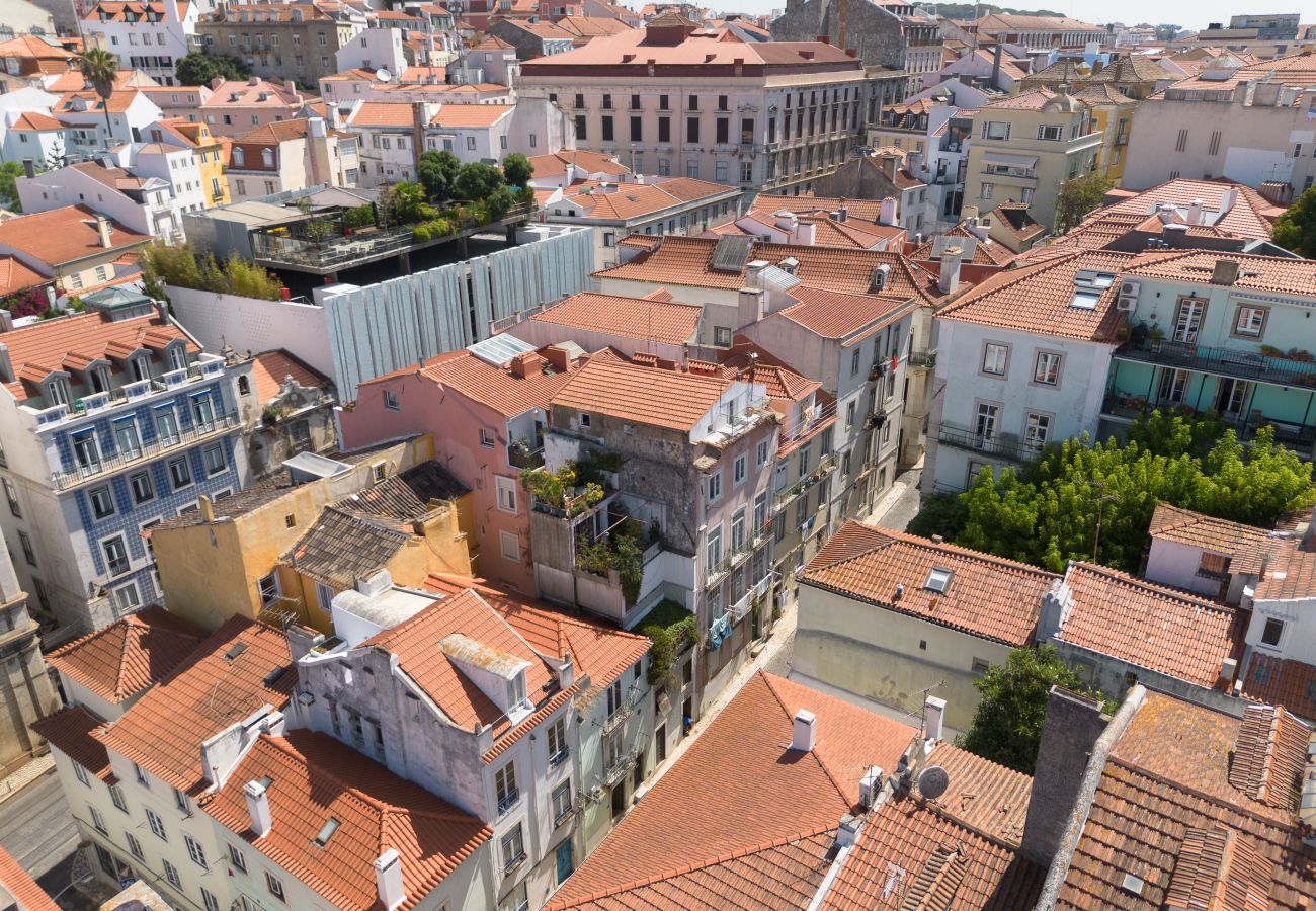 Apartment in Lisbon - Central Retreat III
