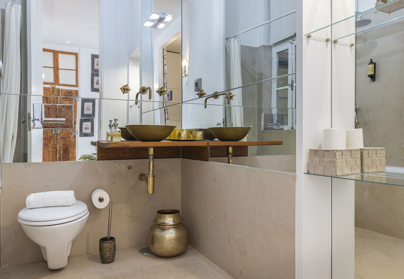 Apartment in Lisbon - Arsenal Apartment