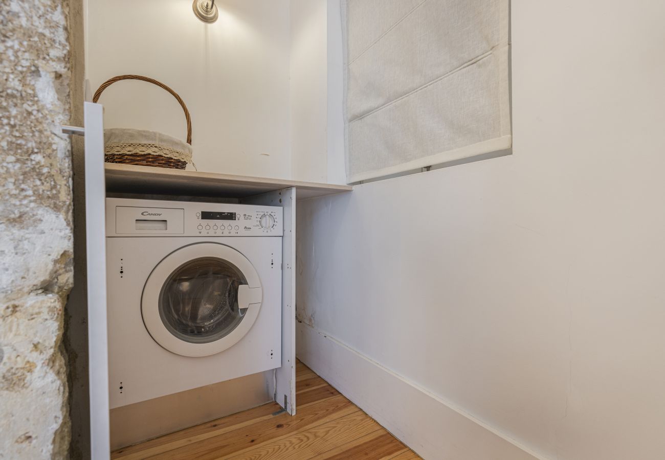 Apartment in Lisbon - Arsenal Apartment