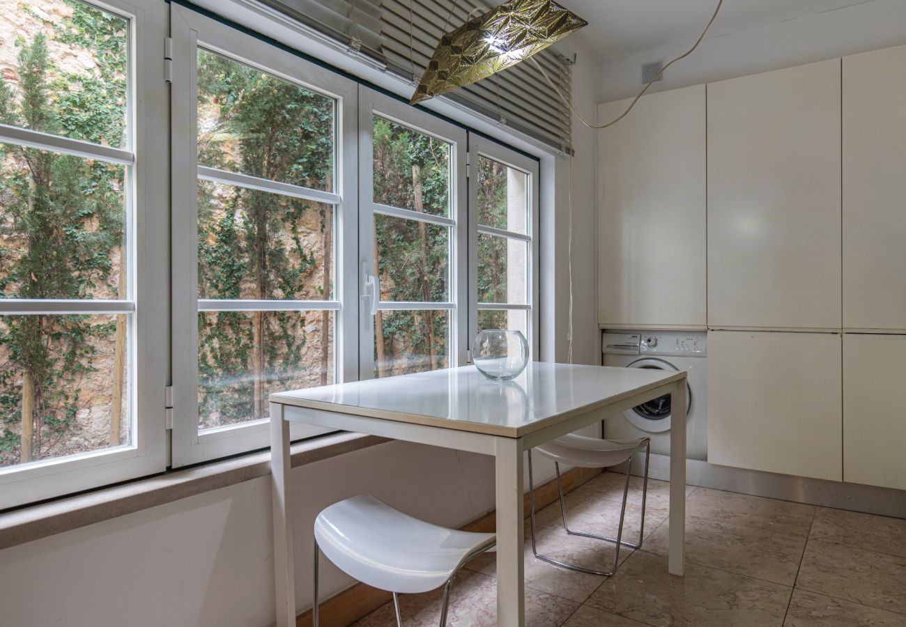 Apartment in Lisbon - Príncipe Real Wonder